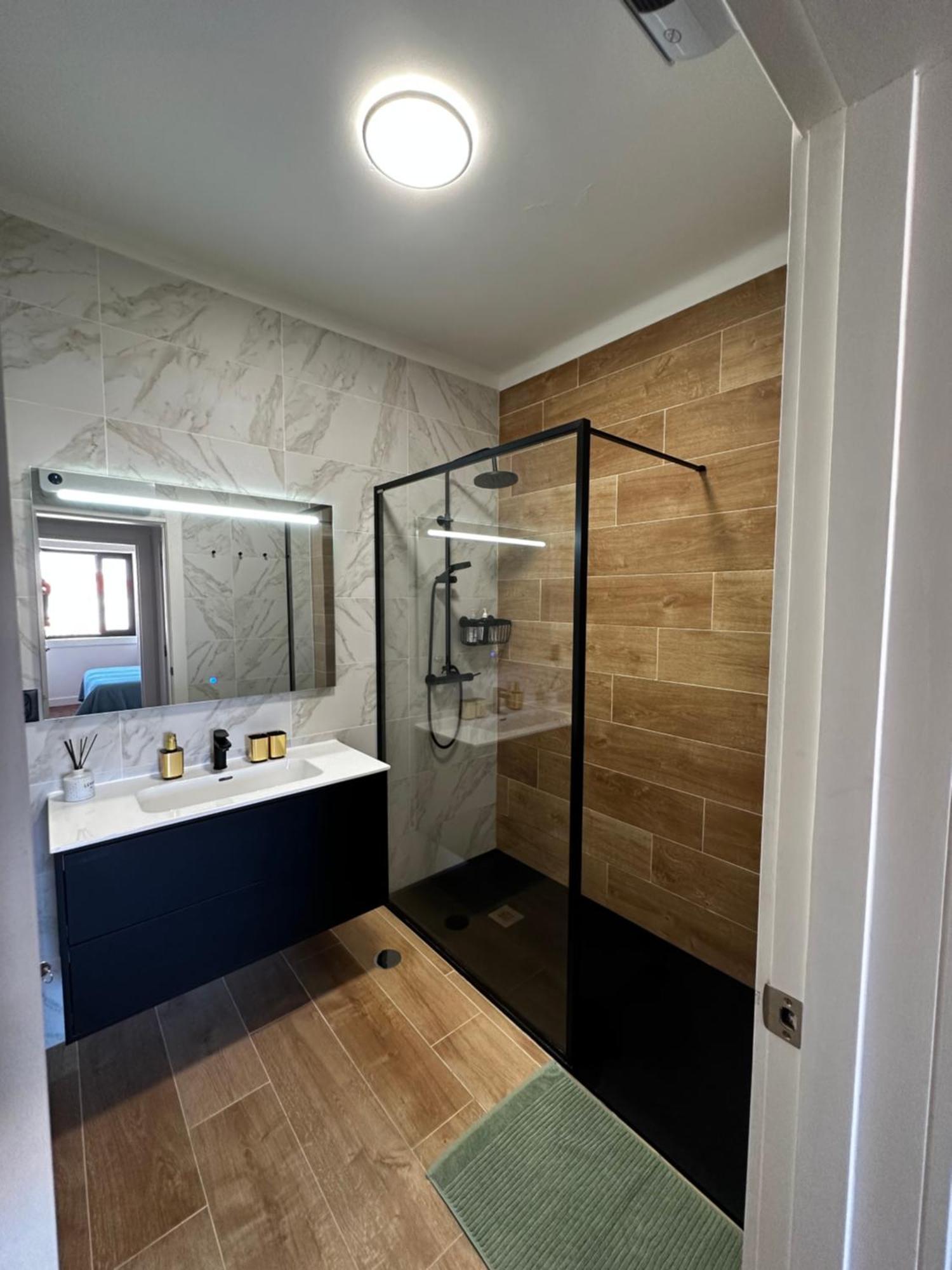 Ponte Velha Apartment เปนิช ภายนอก รูปภาพ
