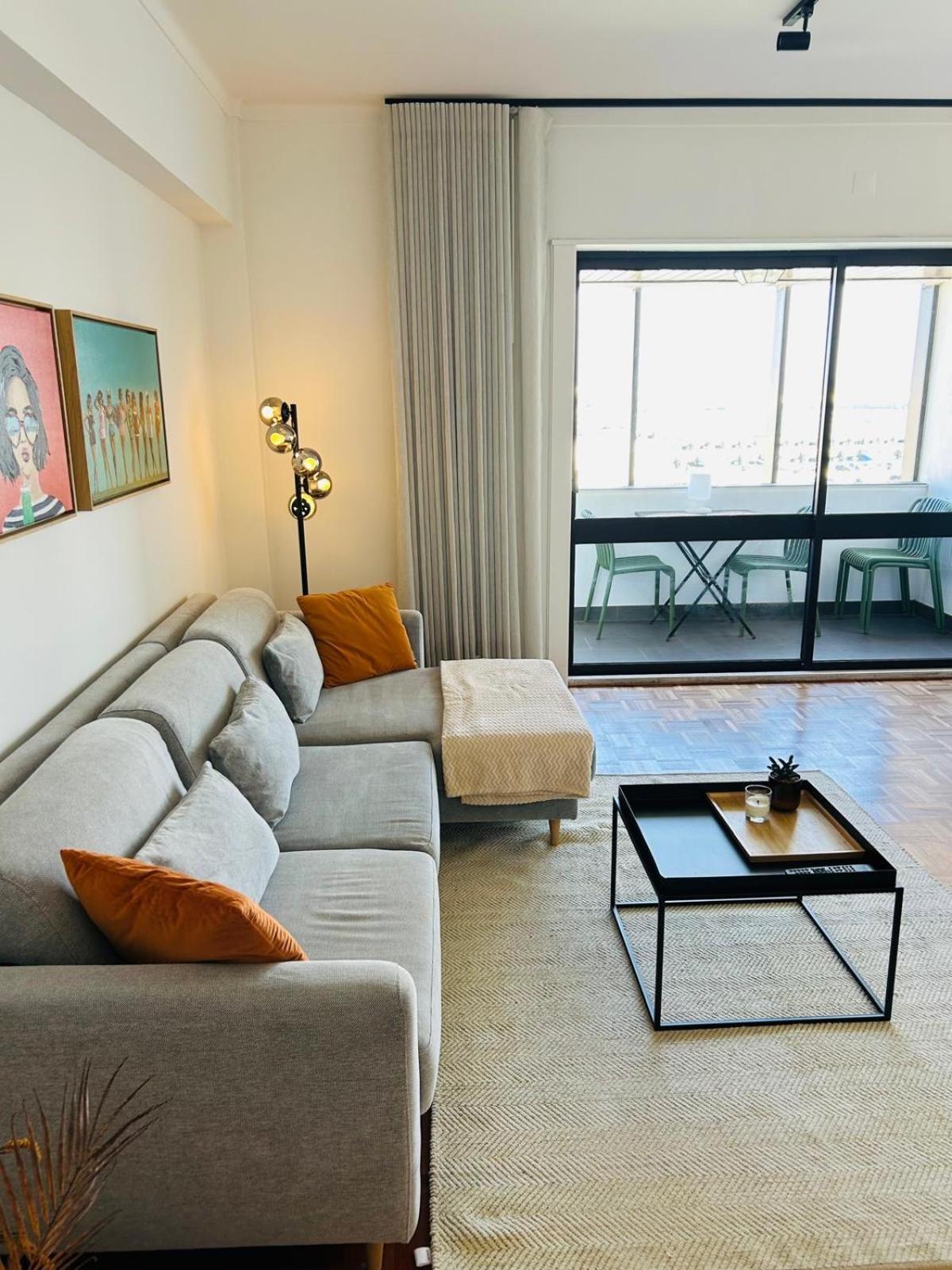 Ponte Velha Apartment เปนิช ภายนอก รูปภาพ
